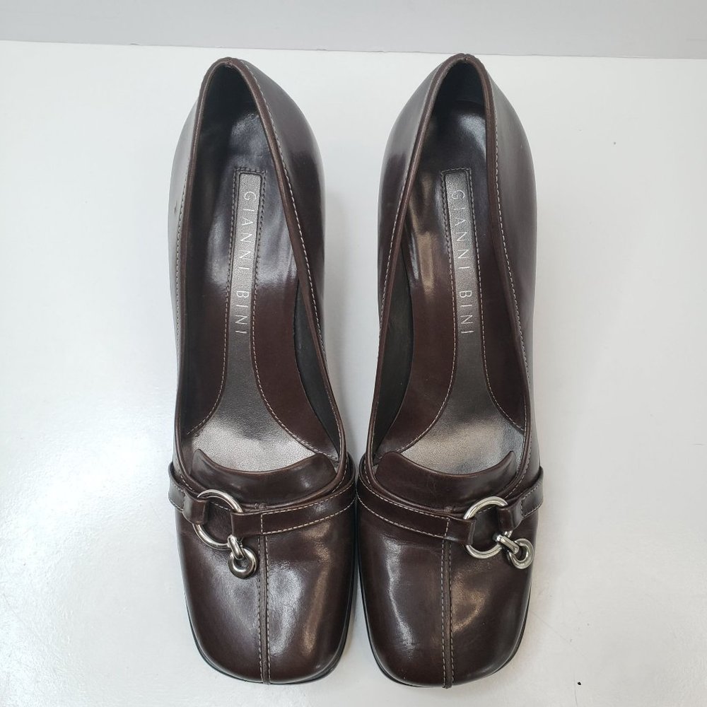 Gianni Bini Square Toe Pump Sz 7 Brown Leather Slip On Heeled Career Dress Shoe - Picture 2 of 11